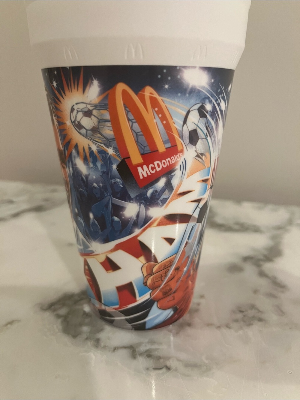 McDonald's FIFA World Cup reusable cups: David Beckham or Christian Pulisic ⚽️ - Picture 4 of 7